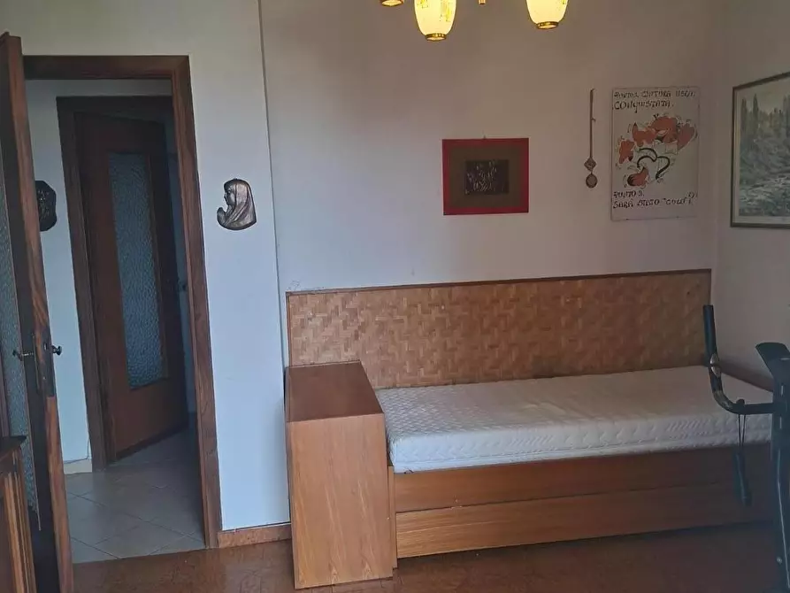 Immagine 12 di Appartamento in vendita  a Ortonovo