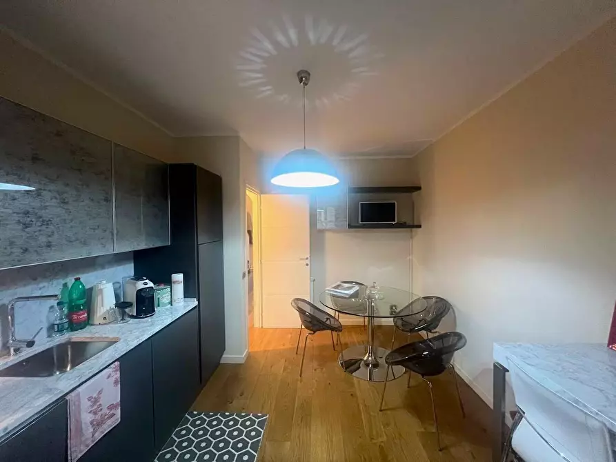 Immagine 9 di Villetta a schiera in vendita  a Camaiore