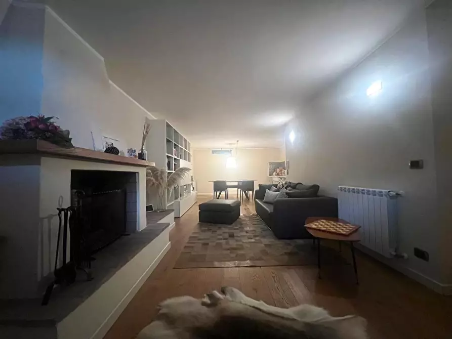 Immagine 17 di Villetta a schiera in vendita  a Camaiore