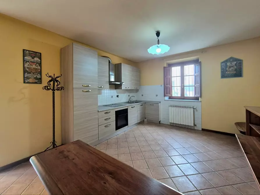 Immagine 2 di Terratetto in vendita  a Lucca
