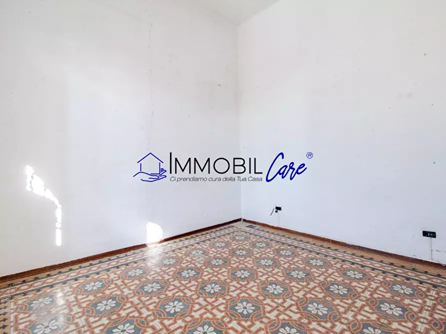 Immagine 18 di Appartamento in vendita  a Livorno