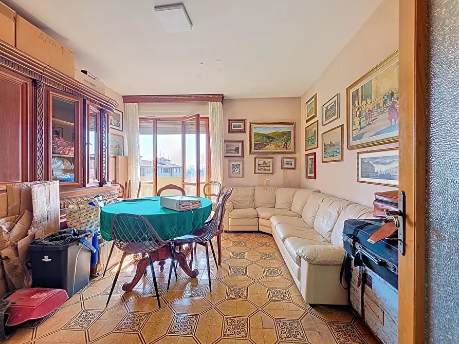 Immagine 1 di Appartamento in vendita  a Pisa