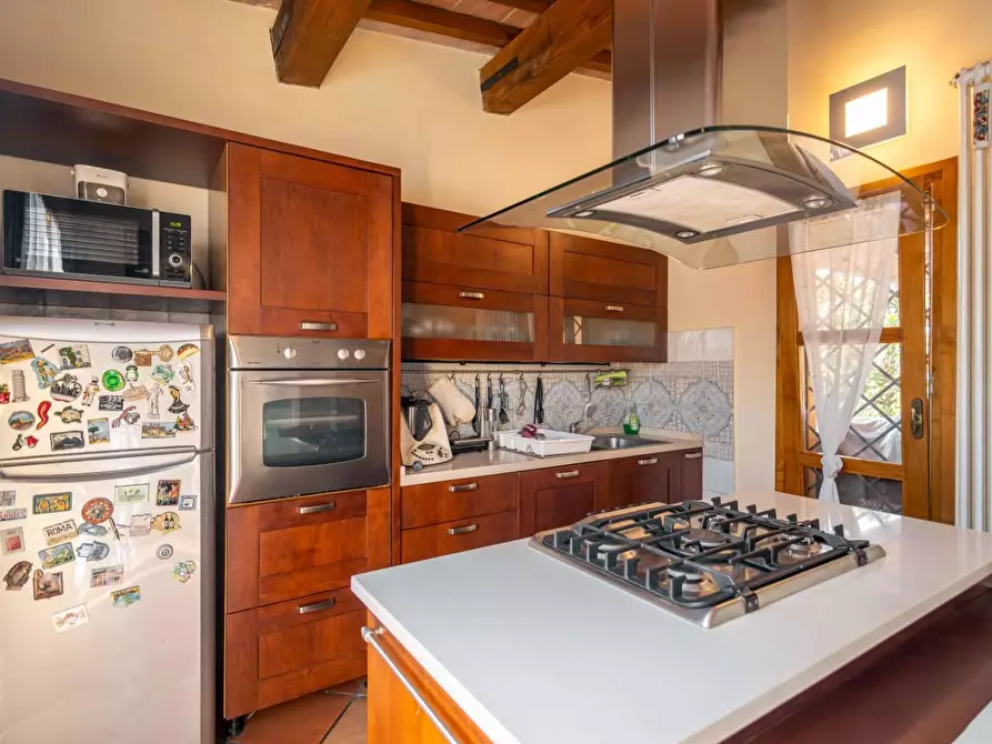 Immagine 24 di Rustico / casale in vendita  a Ponsacco