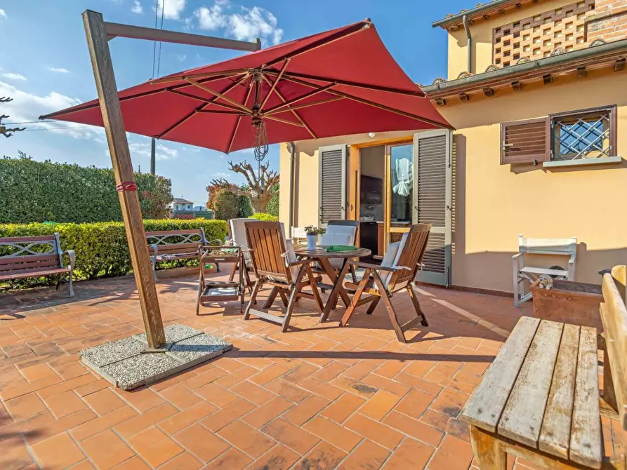 Immagine 13 di Rustico / casale in vendita  a Ponsacco