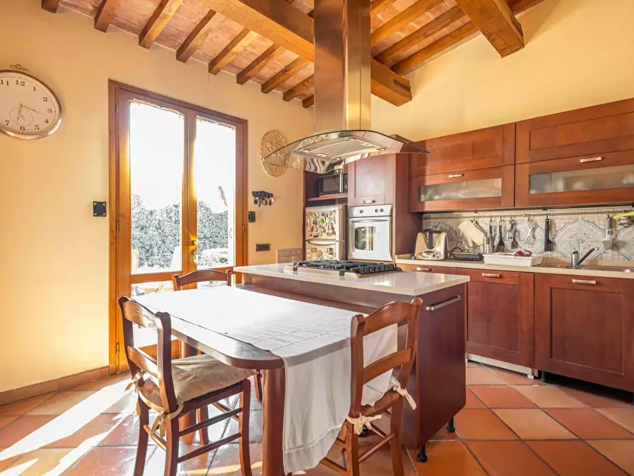 Immagine 23 di Rustico / casale in vendita  a Ponsacco