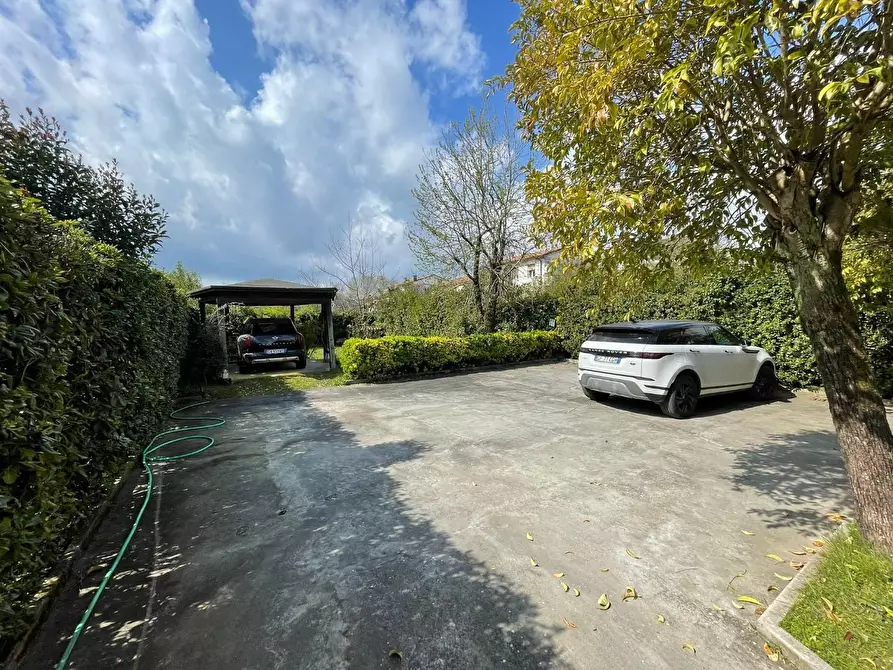 Immagine 7 di Casa bifamiliare in affitto  a Forte Dei Marmi