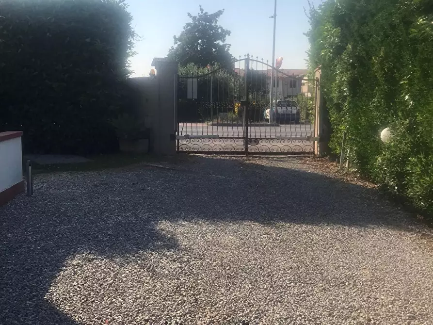 Immagine 8 di Appartamento in vendita  a Seravezza