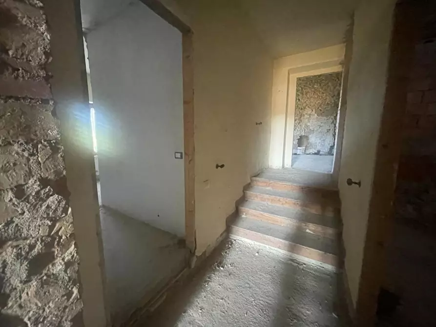 Immagine 6 di Porzione di casa in vendita  a Poggibonsi