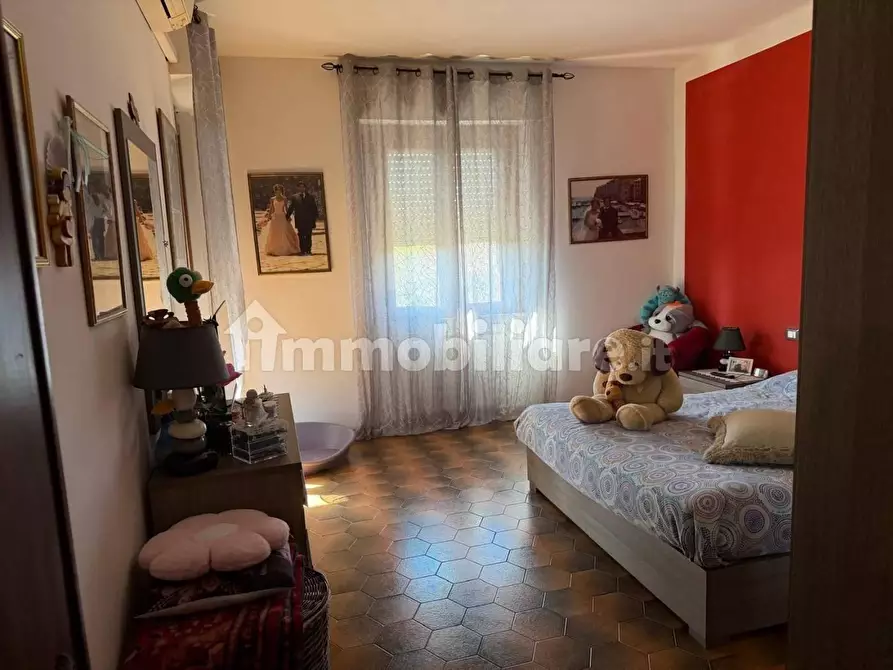 Immagine 9 di Appartamento in vendita  a Castelnuovo Magra