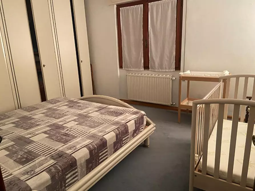 Immagine 5 di Casa indipendente in vendita  a Ortonovo