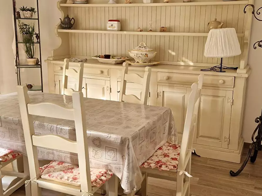 Immagine 5 di Casa bifamiliare in affitto  a Pietrasanta