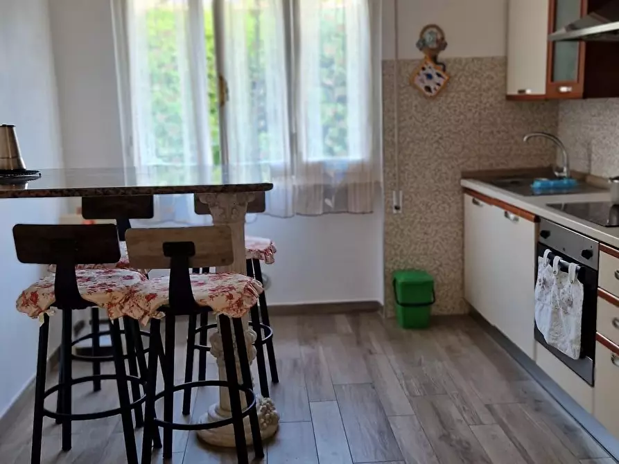 Immagine 12 di Casa bifamiliare in affitto  a Pietrasanta