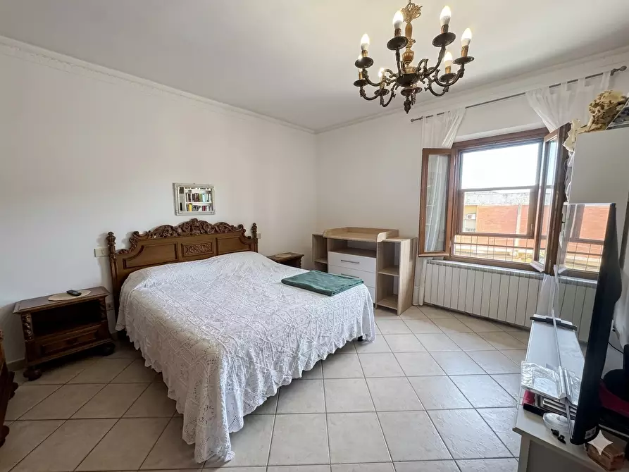 Immagine 12 di Appartamento in vendita  a Buti