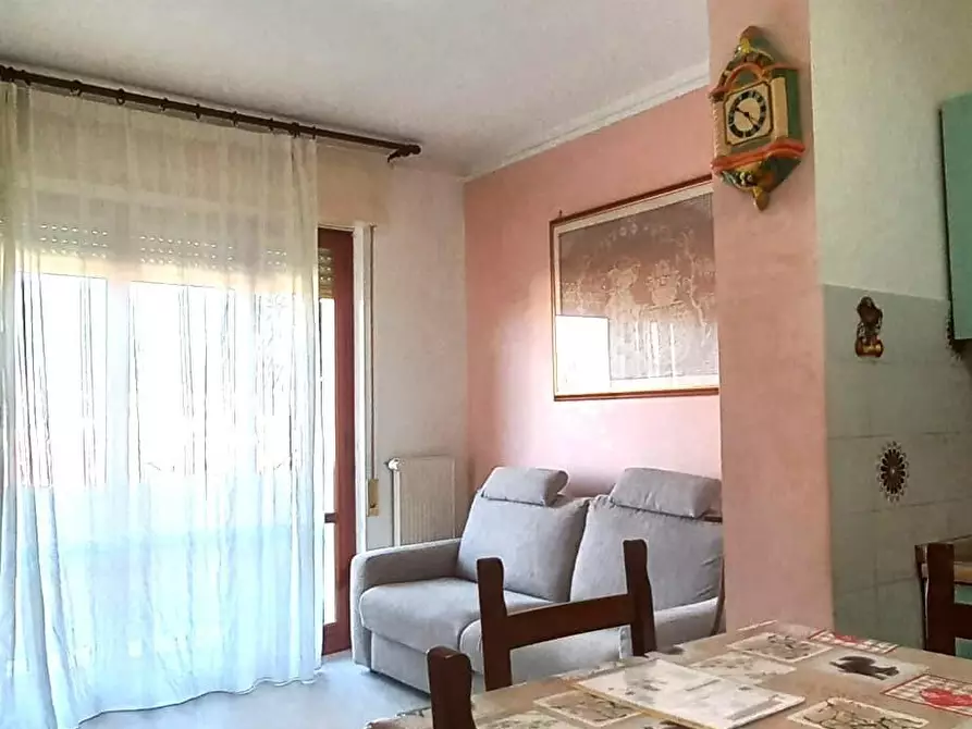 Immagine 2 di Appartamento in vendita  a Carrara