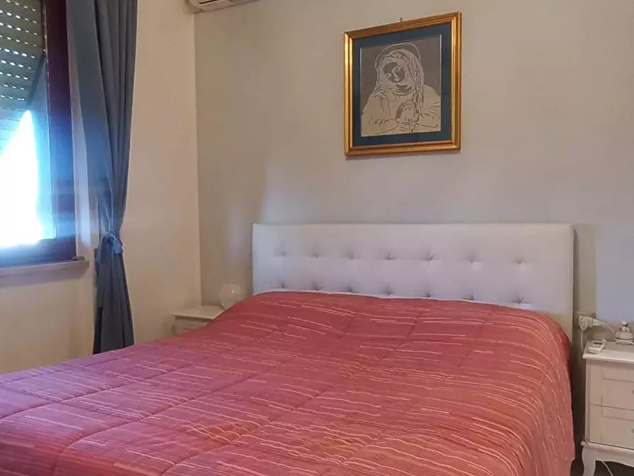 Immagine 9 di Appartamento in vendita  a Carrara