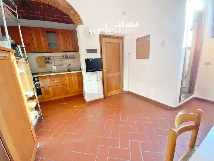 Immagine 7 di Appartamento in vendita  a Prato