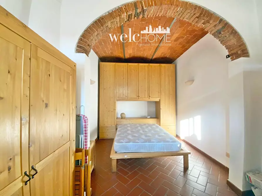 Immagine 9 di Appartamento in vendita  a Prato