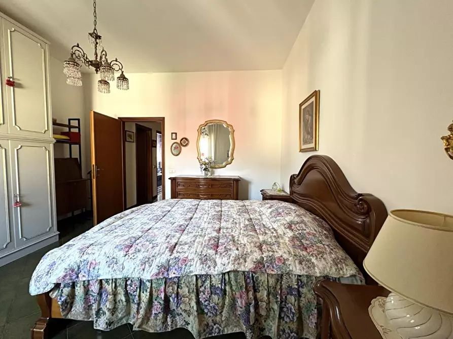 Immagine 15 di Appartamento in vendita  a Vinci