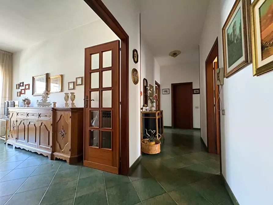 Immagine 12 di Appartamento in vendita  a Vinci