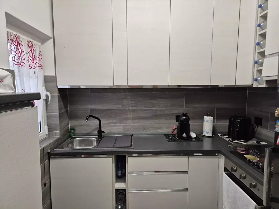 Immagine 24 di Appartamento in vendita  a Carrara