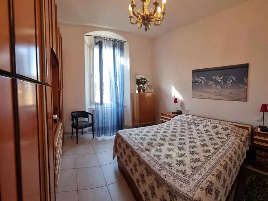 Immagine 31 di Appartamento in vendita  a Livorno