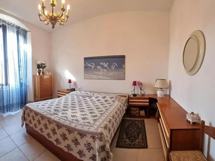 Immagine 32 di Appartamento in vendita  a Livorno