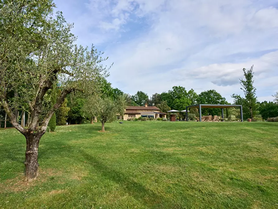 Immagine 42 di Villa in vendita  a Fucecchio