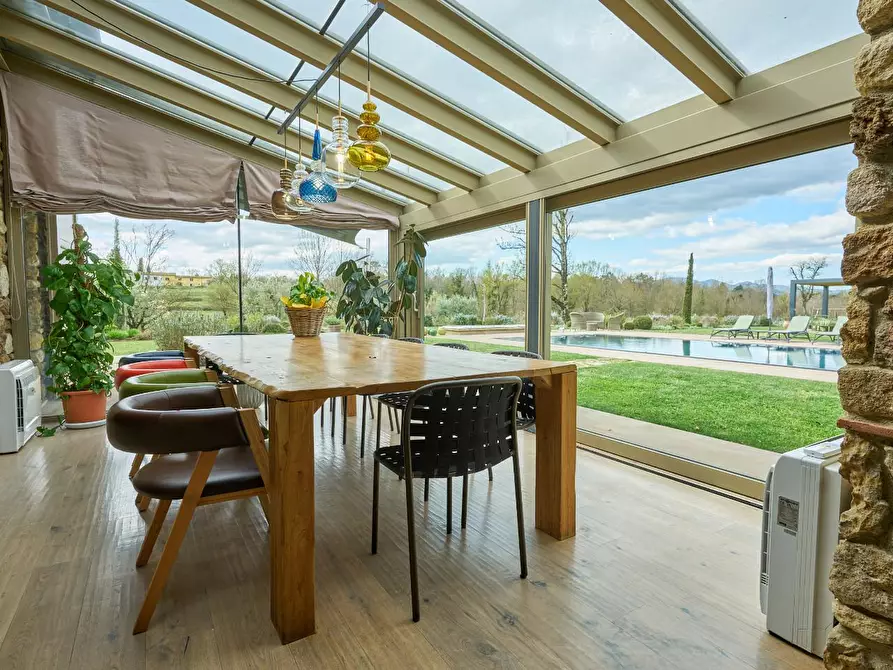 Immagine 2 di Villa in vendita  a Fucecchio