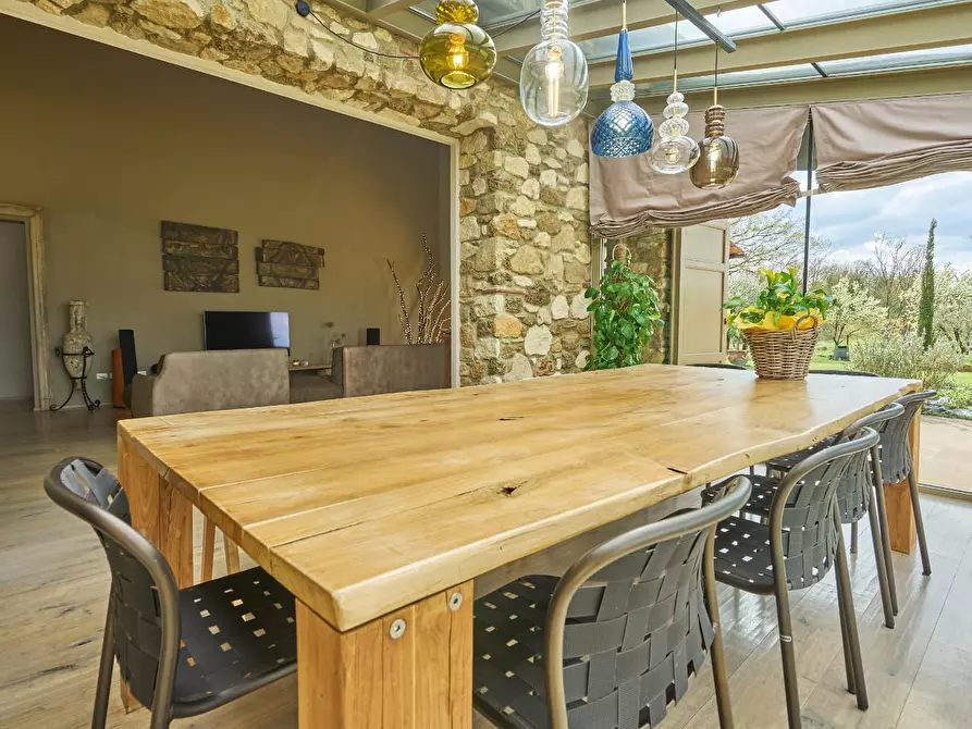 Immagine 5 di Villa in vendita  a Fucecchio