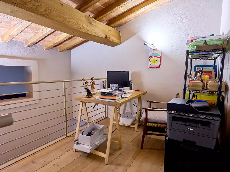 Immagine 27 di Villa in vendita  a Fucecchio