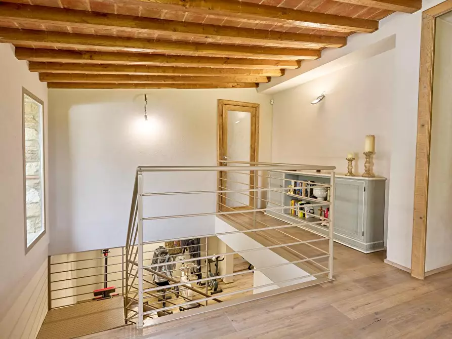 Immagine 13 di Villa in vendita  a Fucecchio