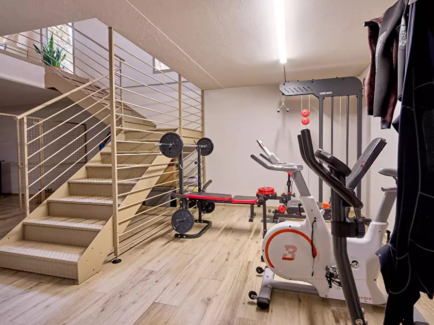 Immagine 14 di Villa in vendita  a Fucecchio