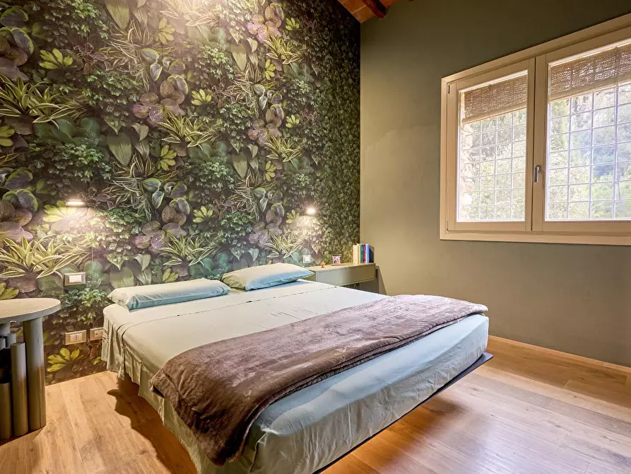 Immagine 15 di Villa in vendita  a Fucecchio