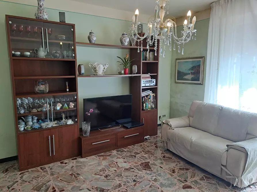 Immagine 3 di Appartamento in vendita  a San Giuliano Terme