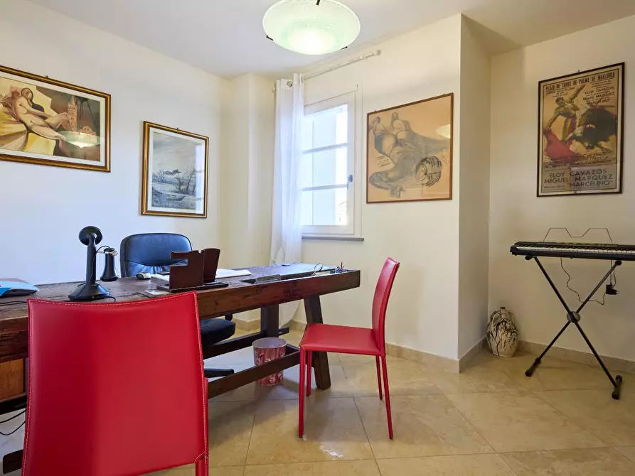 Immagine 9 di Appartamento in affitto  a Fucecchio