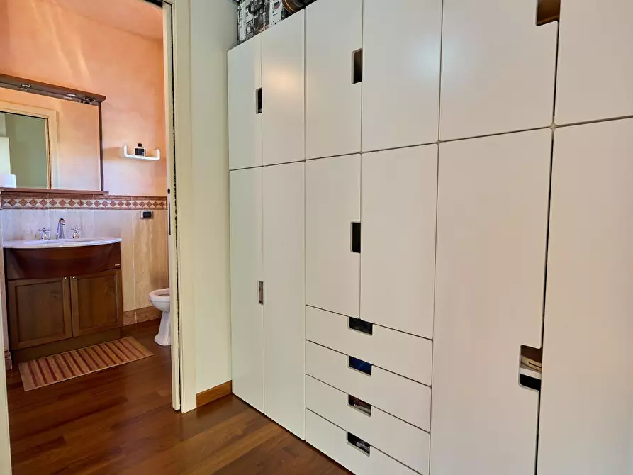 Immagine 18 di Appartamento in affitto  a Fucecchio