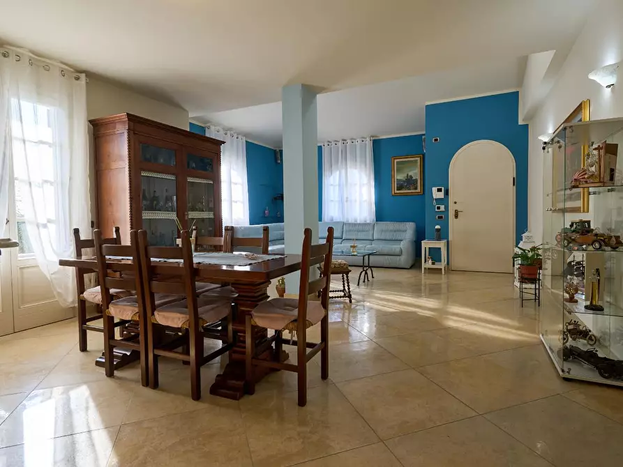 Immagine 5 di Appartamento in affitto  a Fucecchio