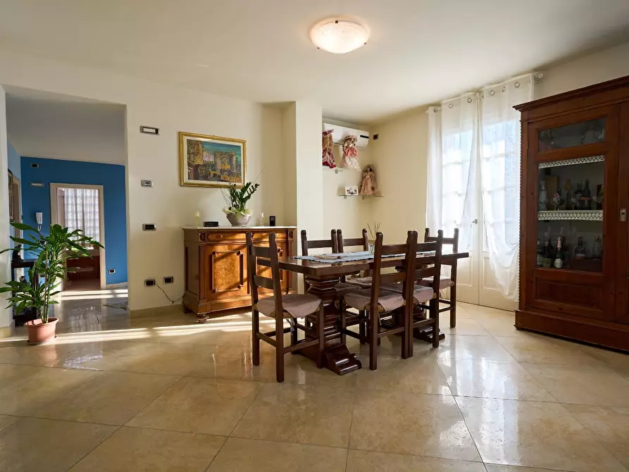 Immagine 4 di Appartamento in affitto  a Fucecchio