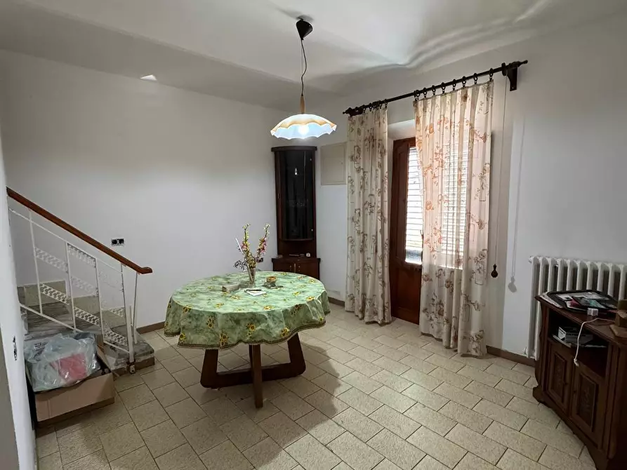 Immagine 27 di Terratetto in vendita  a Vecchiano