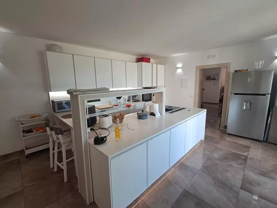 Immagine 10 di Casa bifamiliare in vendita  a San Giuliano Terme