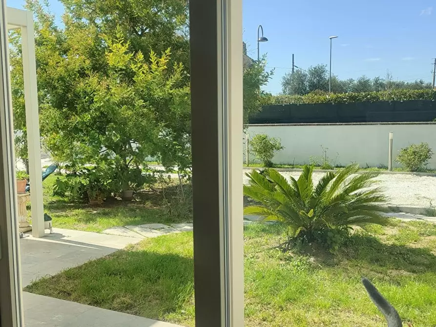 Immagine 38 di Casa bifamiliare in vendita  a San Giuliano Terme