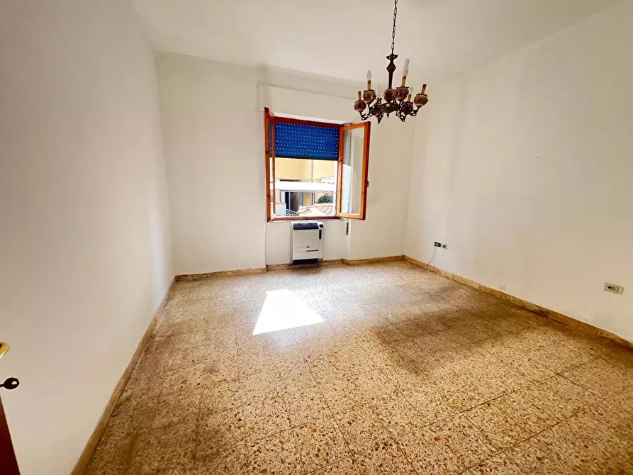 Immagine 2 di Appartamento in vendita  a Poggibonsi