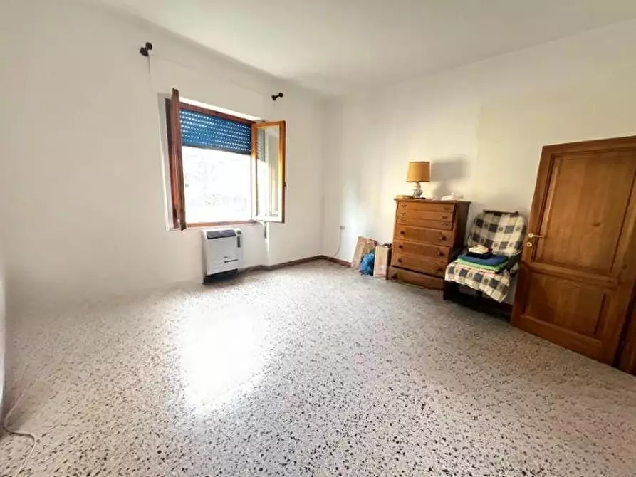 Immagine 9 di Appartamento in vendita  a Poggibonsi