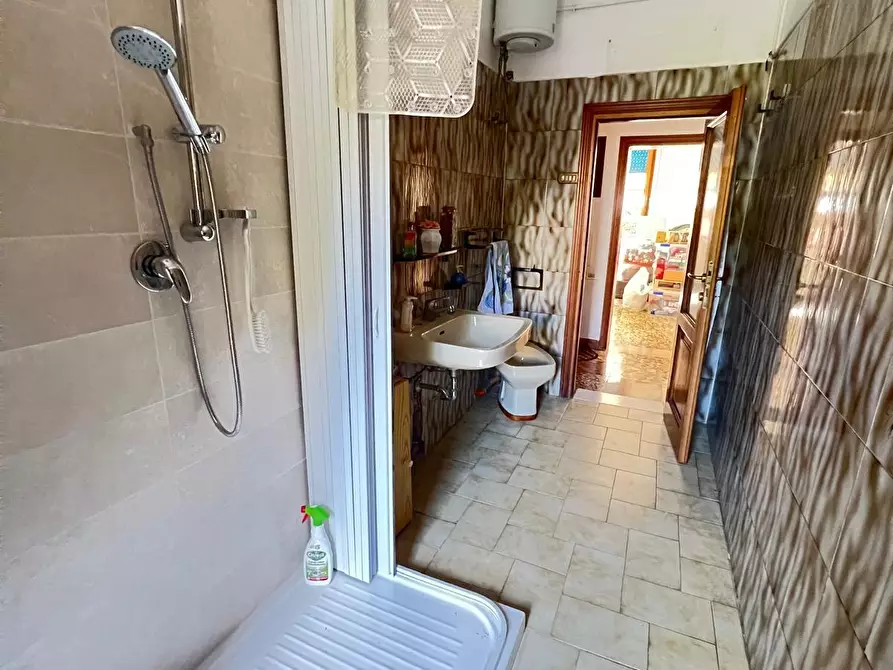 Immagine 18 di Appartamento in vendita  a Poggibonsi