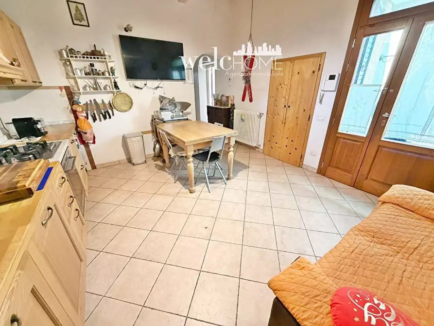 Immagine 24 di Appartamento in vendita  a Campi Bisenzio