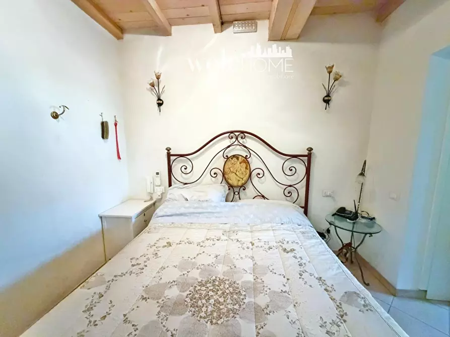 Immagine 8 di Appartamento in vendita  a Campi Bisenzio