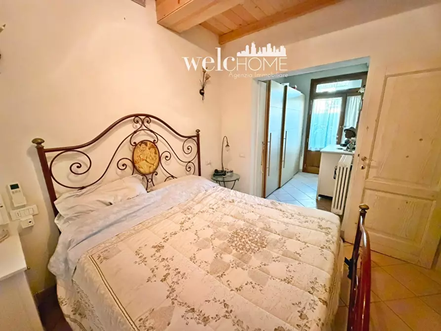 Immagine 10 di Appartamento in vendita  a Campi Bisenzio