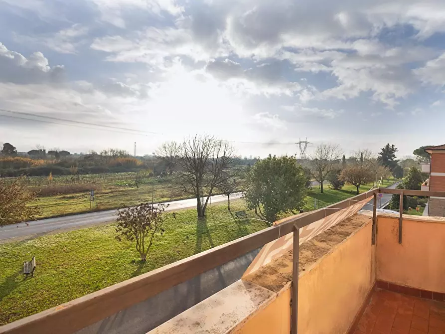 Immagine 21 di Appartamento in vendita  a Cascina