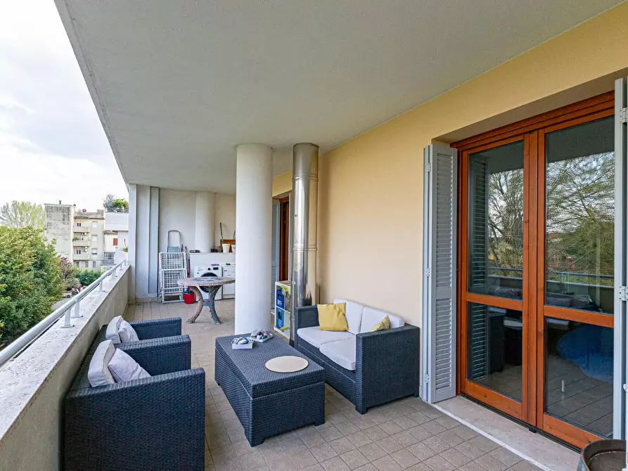 Immagine 2 di Appartamento in vendita  a Pontedera