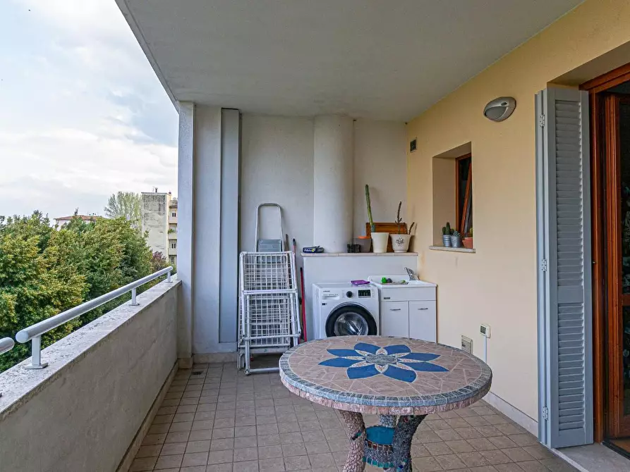 Immagine 4 di Appartamento in vendita  a Pontedera